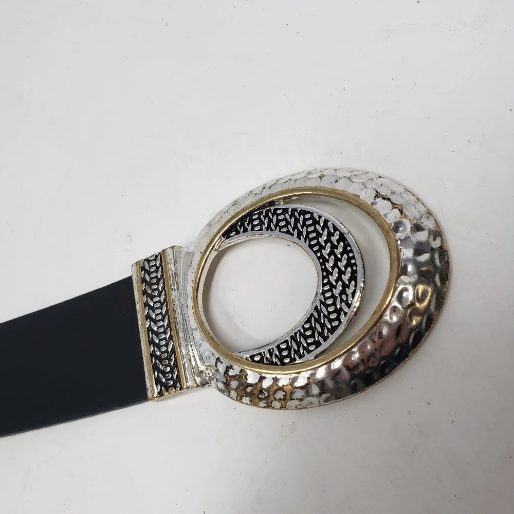 Chico’s Black Leather Women’s Slide Statement Belt with Silver Hook Buckle M/L